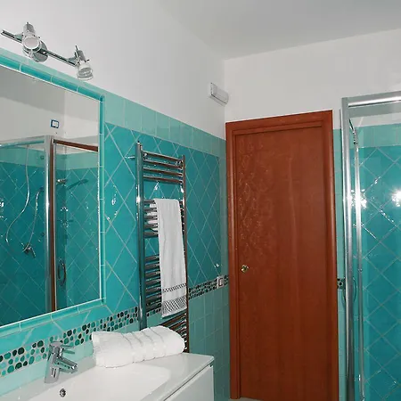 Torre Nave Alojamento de Acomodação e Pequeno-almoço 4*