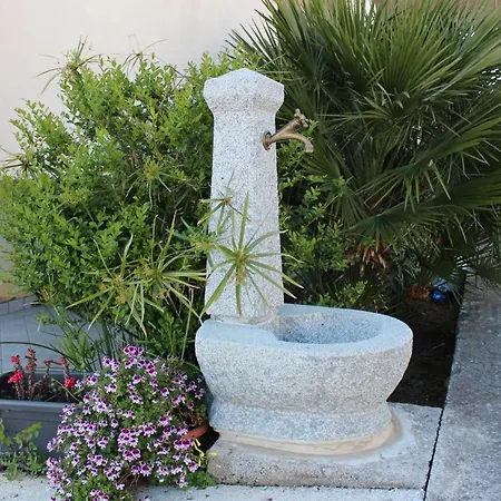 Torre Nave Bed & Breakfast