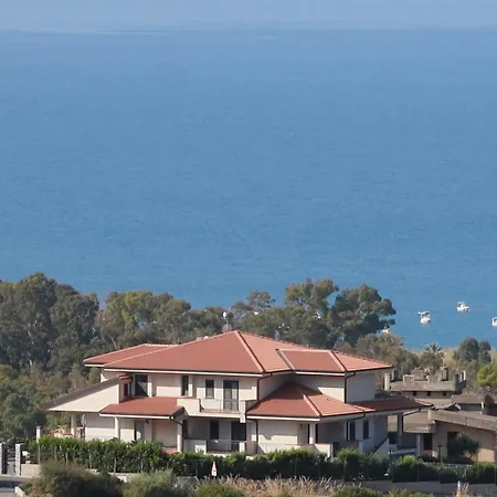 Oda ve Kahvaltı Torre Nave Praia a Mare